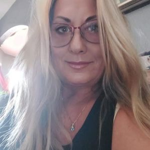 Meet your Posher, Sherry